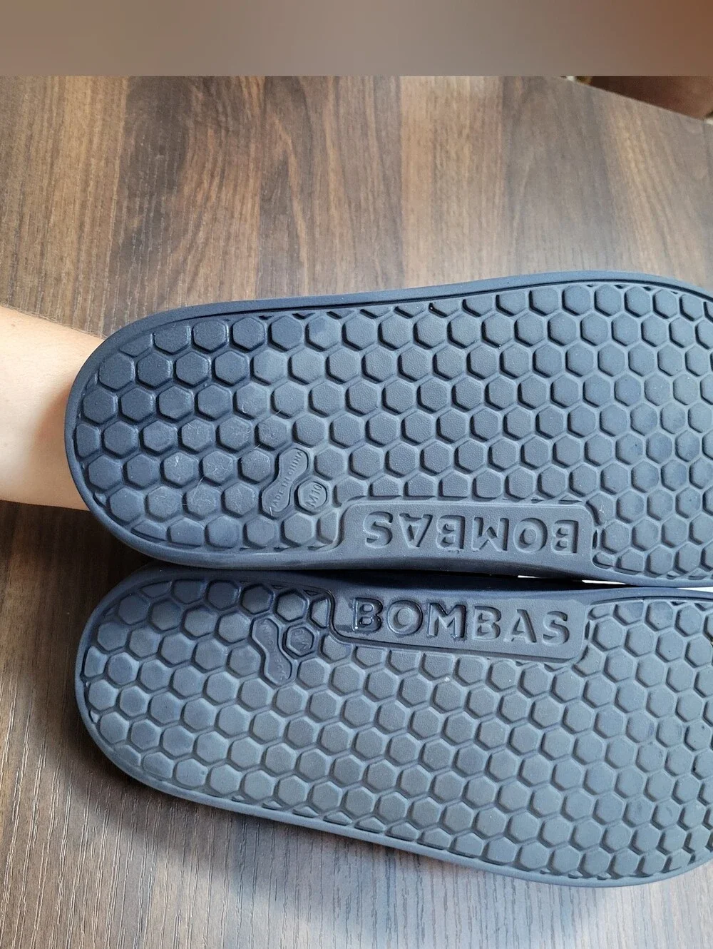 Bombas Friday Slides Navy Blue Men Size 10 Gym Leisure Comfort Lightweight